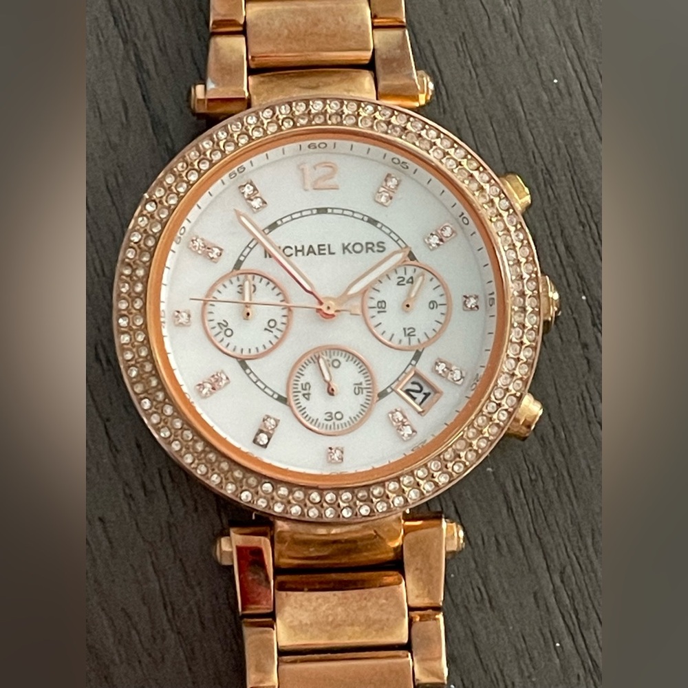 Michael Kors Women’s Rose Gold Watch